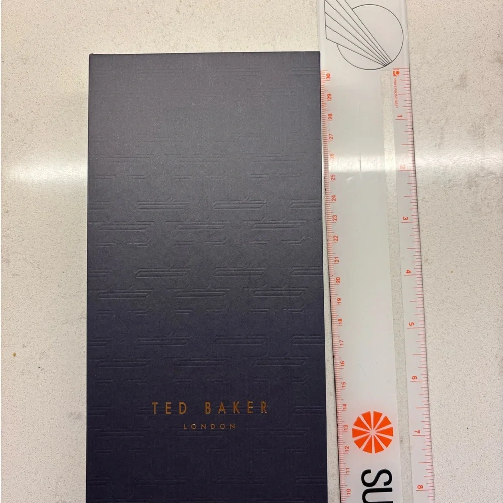 Ted Baker Floral Watch with Zebra Strap - Picture 4 of 5